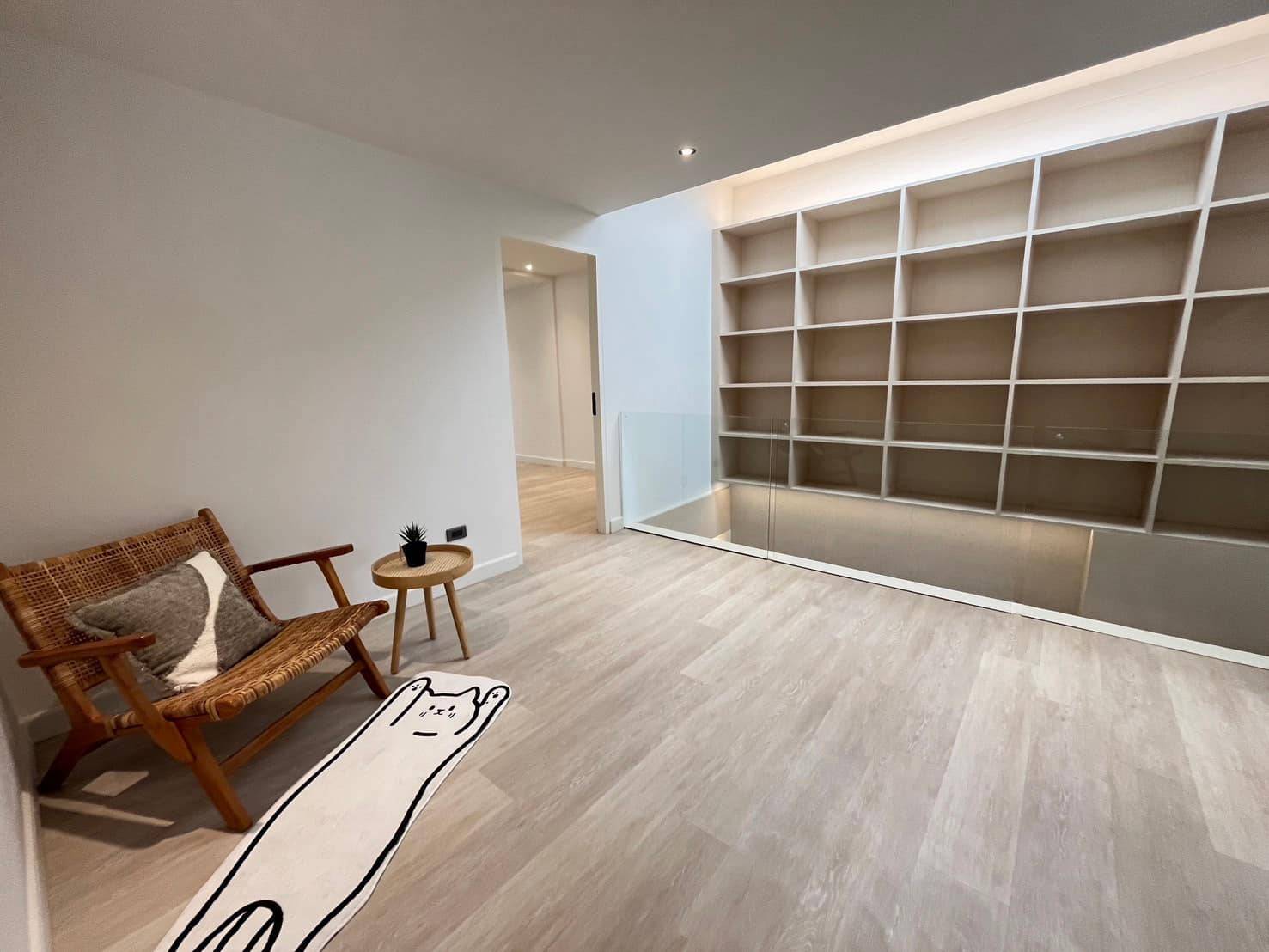 2 Bedroom Townhouse For Sale in Phra Khanong Nuea, Vadhana, Bangkok - Image 3