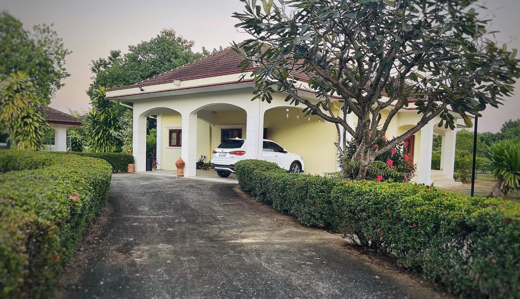 5 Bedroom House For Sale in Nam Phrae, Hang Dong, Chiang Mai - Image 1
