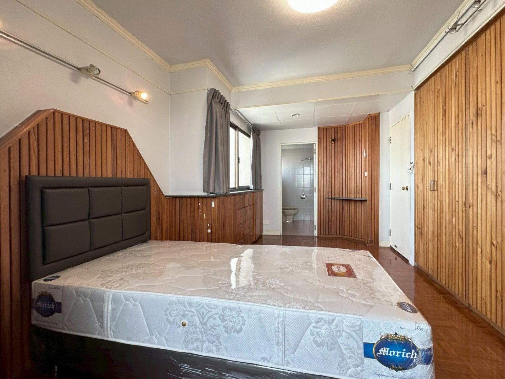 Baan On Nut Condominium - Image 19