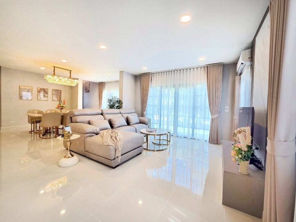 เซนโทร บางนา - Image 6