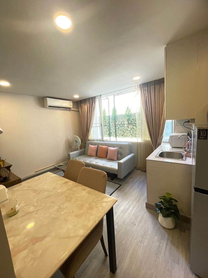 103 Condo Sukkasem - Image 10