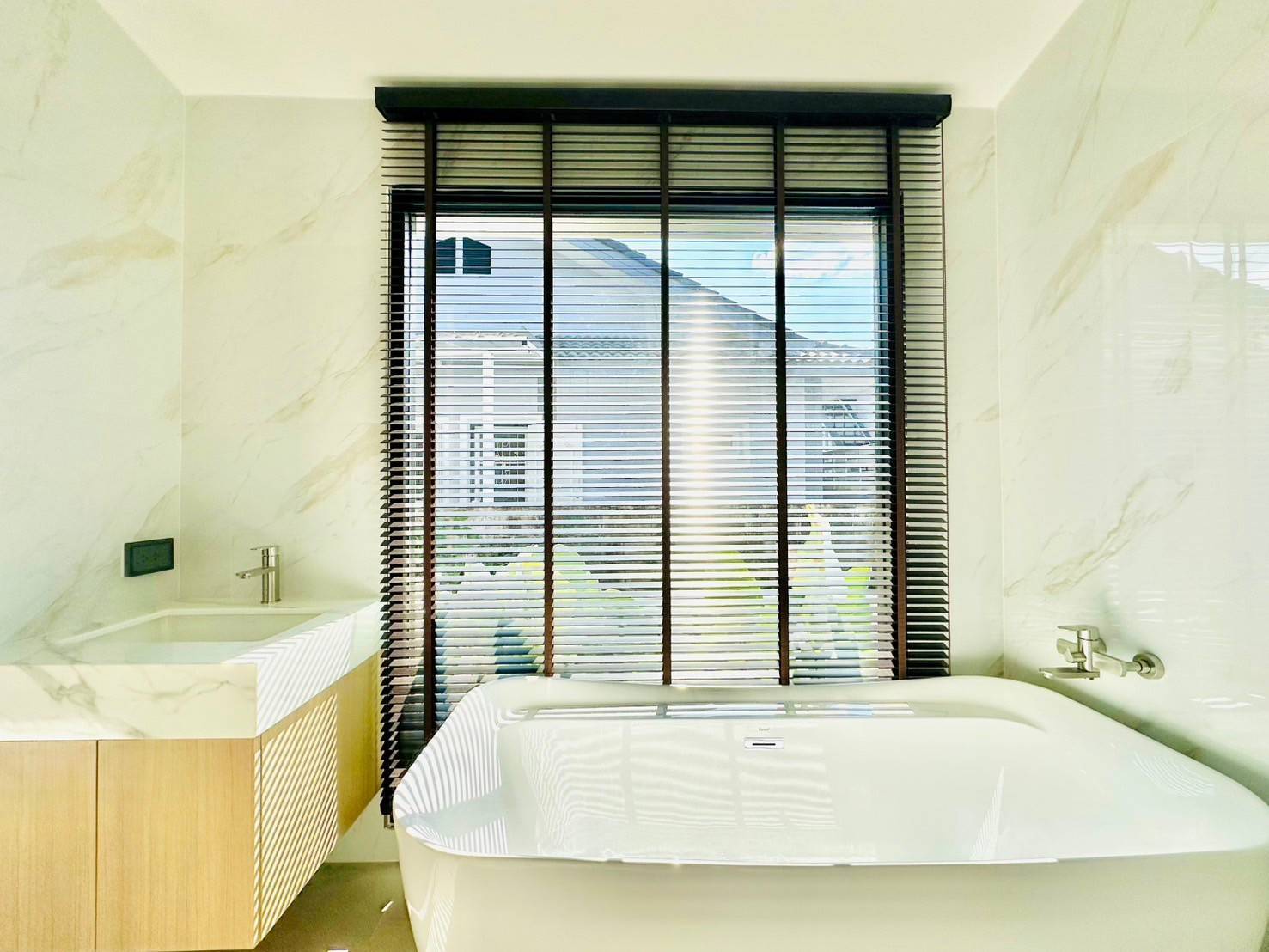3 Bedroom House For Sale in Nong Khwai, Hang Dong, Chiang Mai - Image 19