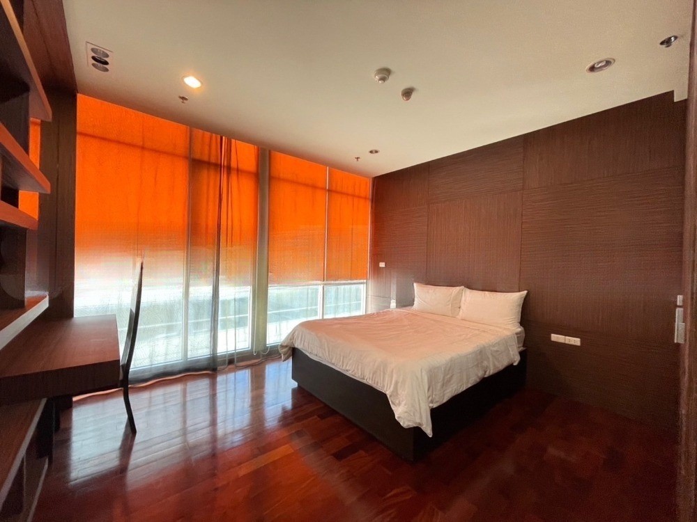 2 Bedroom Condo For Sale in Khlong Toei Nuea, Vadhana, Bangkok - Image 4