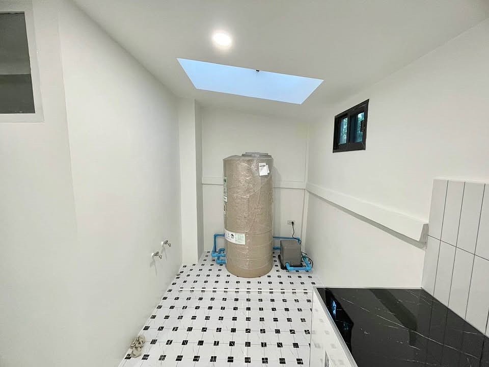 2 Bedroom Townhouse For Sale in Mae Hia, Mueang Chiang Mai, Chiang Mai - Image 10
