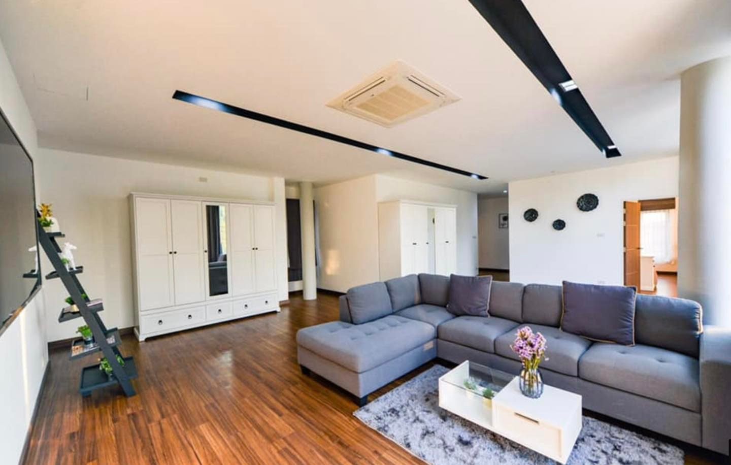 6 Bedroom House For Sale in San Phak Wan, Hang Dong, Chiang Mai - Image 36