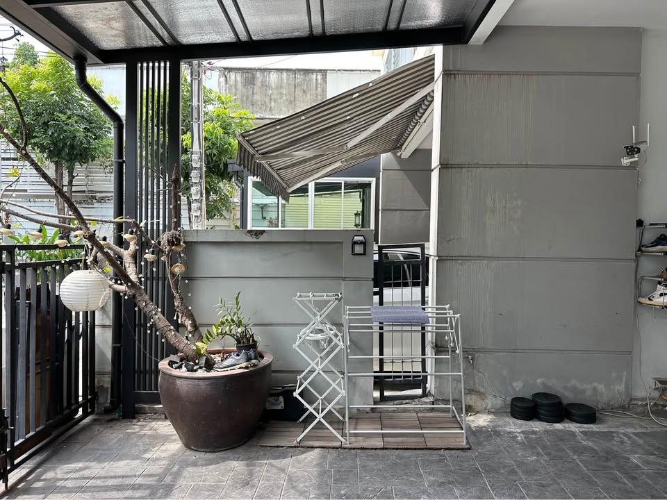 Baan Klang Muang Urbanion Rama 9-Ladprao - Image 10