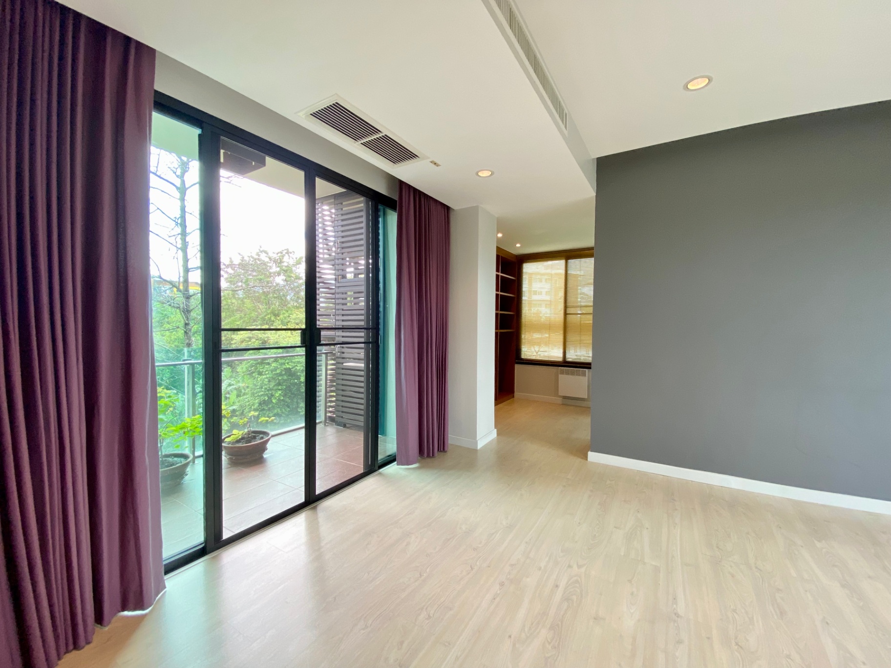 The Resort Condominium - Image 11