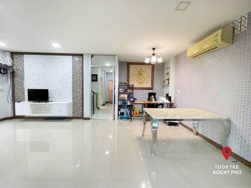 ไลฟ์ บางกอก บูเลอวาร์ด วงแหวน-อ่อนนุช 2 - Image 2