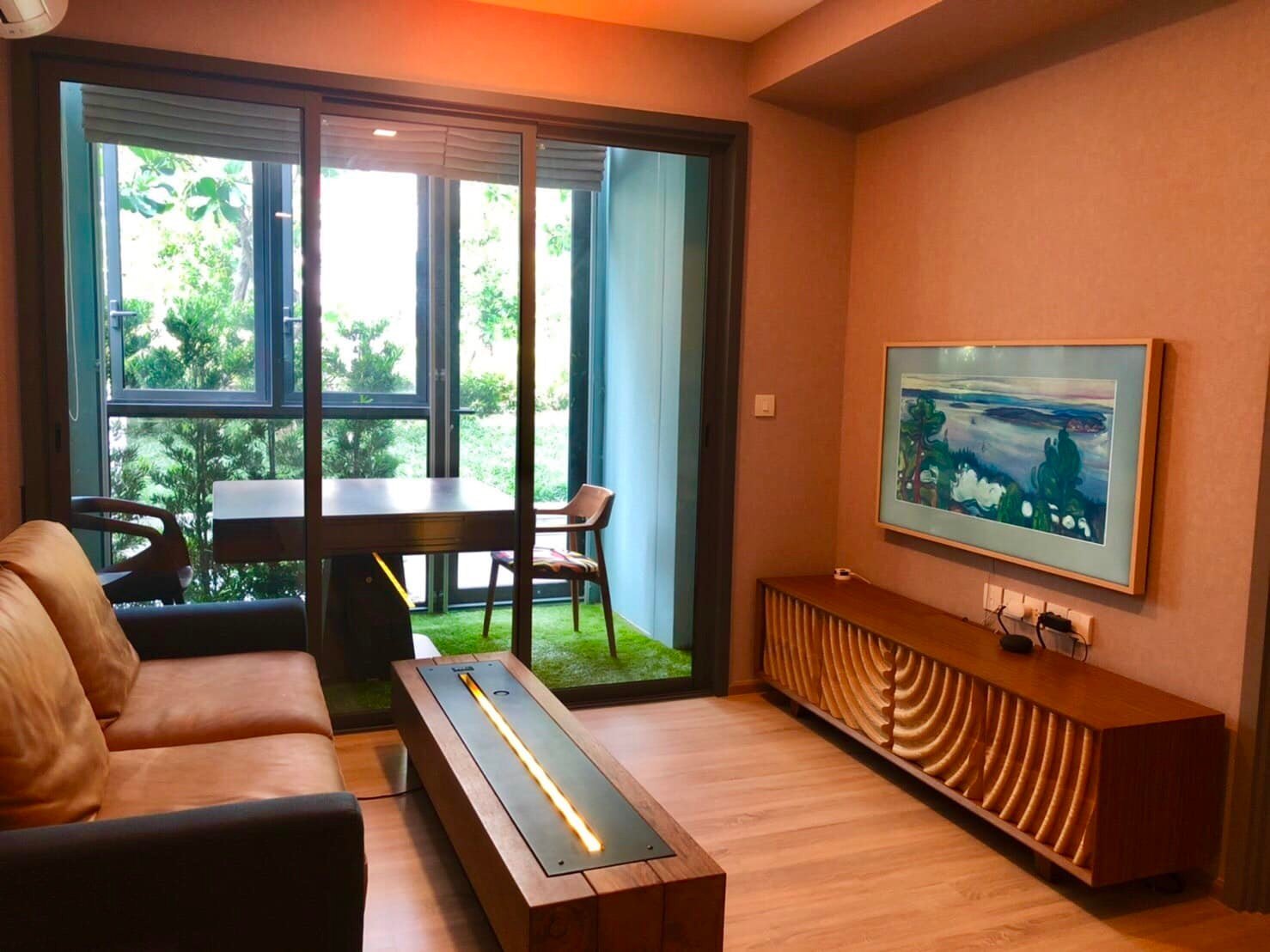 Taka Haus Ekkamai 12 - Image 1