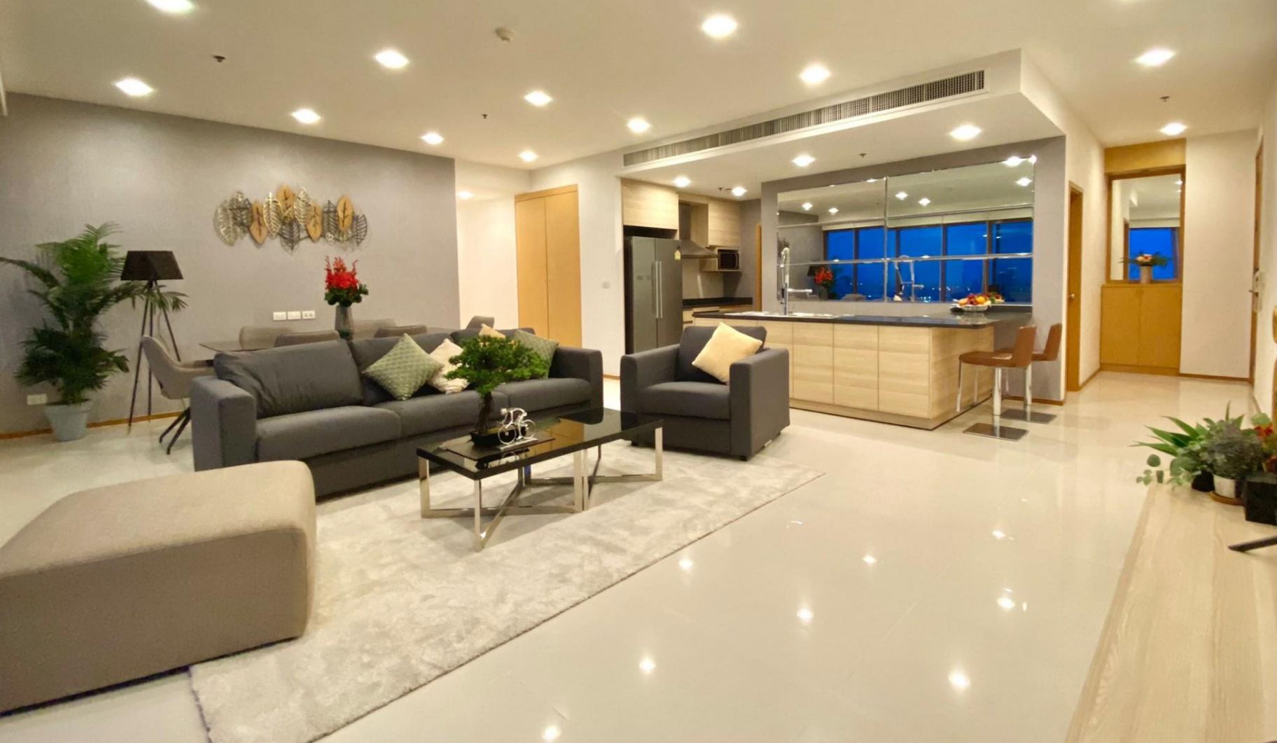 The Emporio Place - Image 1