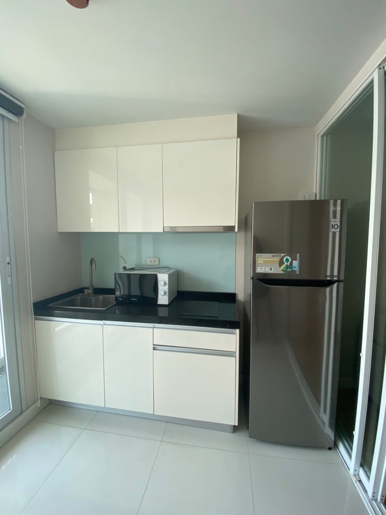 Mayfair Place Sukhumvit 64 - Image 4