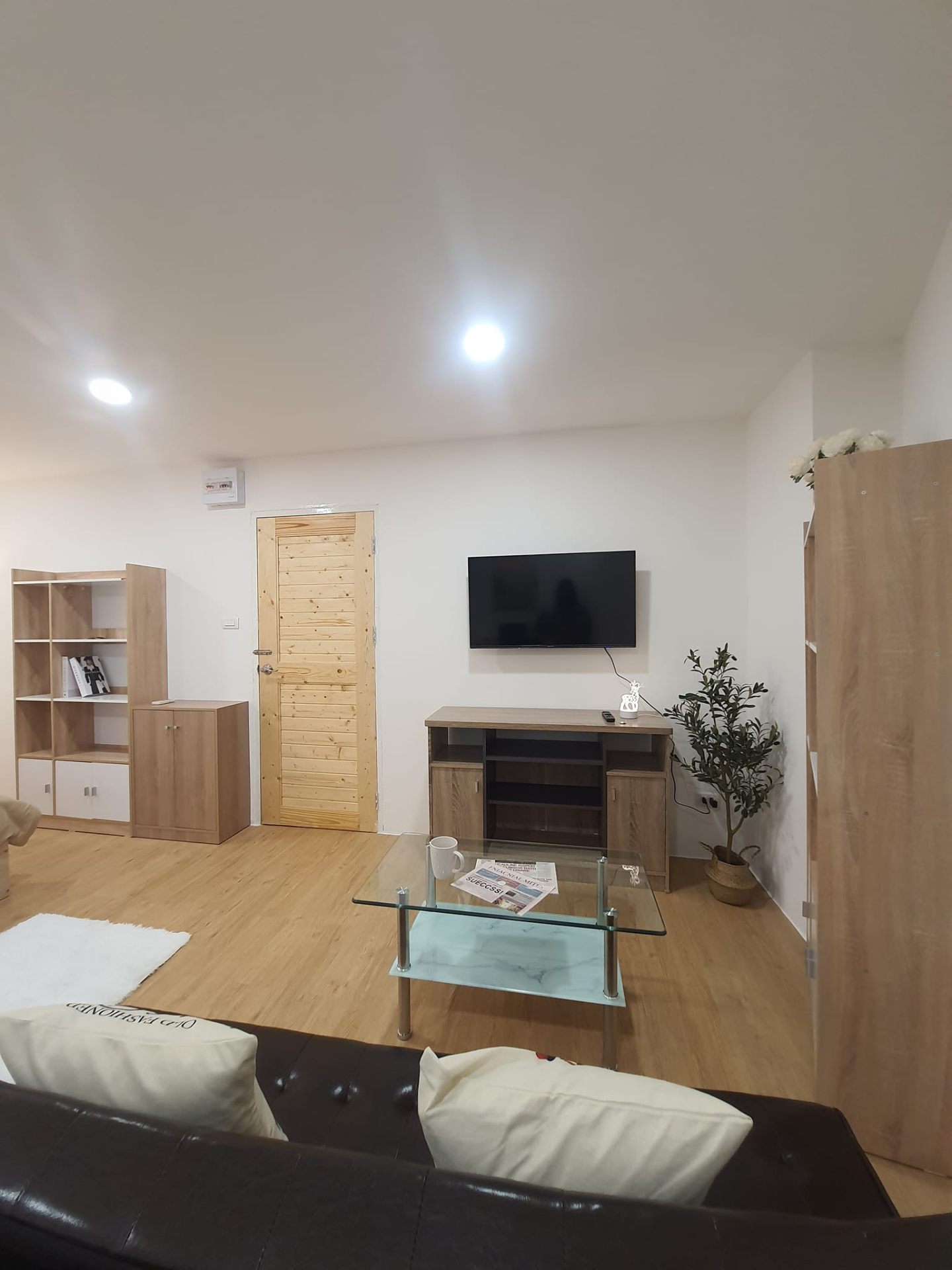 103 Condominium 2 (Soi 12) - Image 8