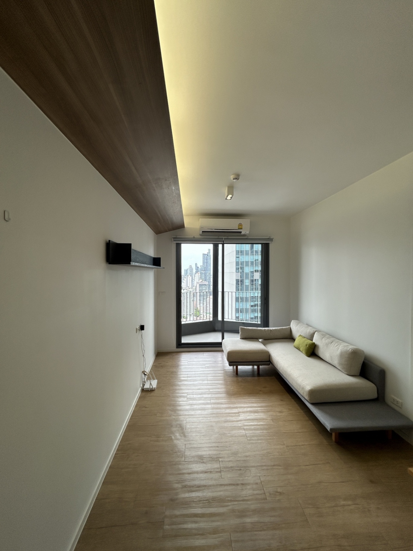 2 Bedroom Condo For Sale in Wang Mai, Pathum Wan, Bangkok - Image 4