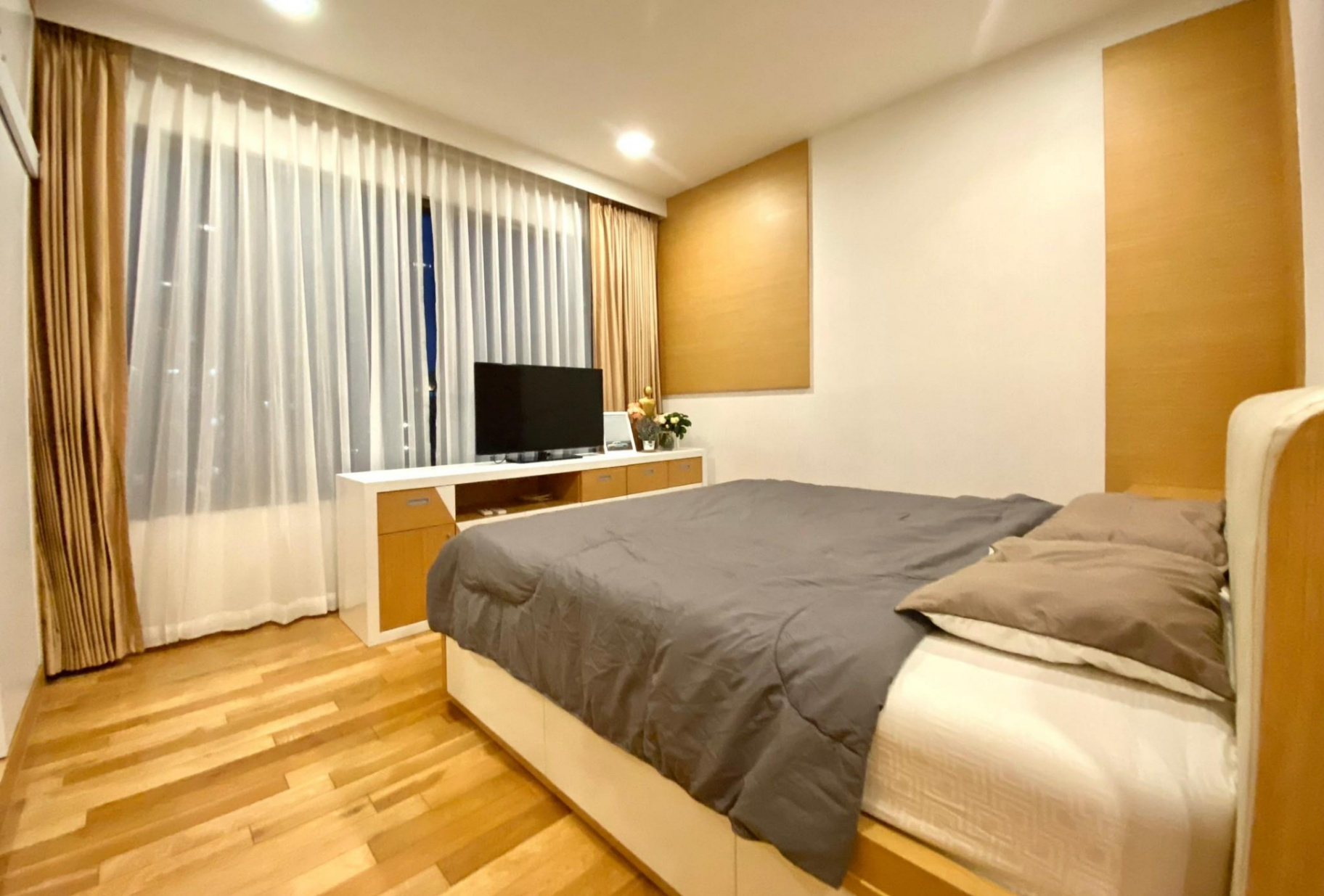 The Emporio Place - Image 9