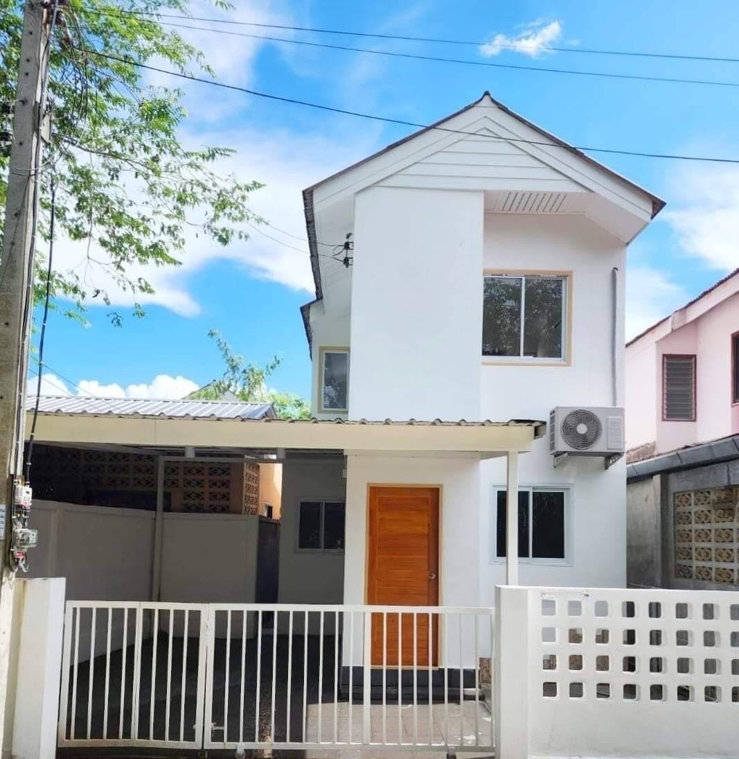 2 Bedroom House For Sale in San Kamphaeng, San Kamphaeng, Chiang Mai - Image 1