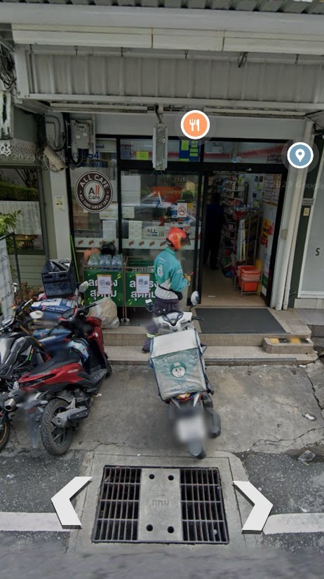  Retail Space For Sale in Khlong Tan, Khlong Toei, Bangkok - Image 2