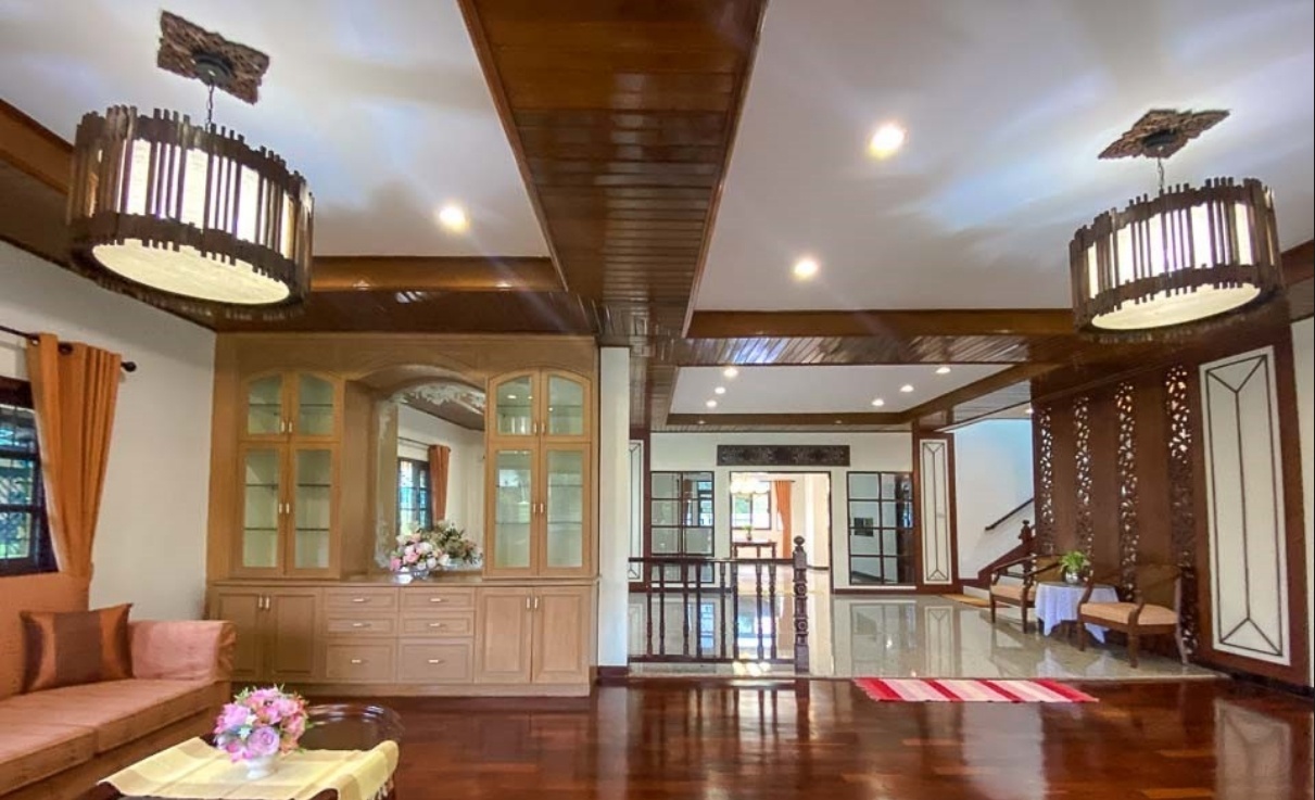5 Bedroom House For Sale in San Phisuea, Mueang Chiang Mai, Chiang Mai - Image 14