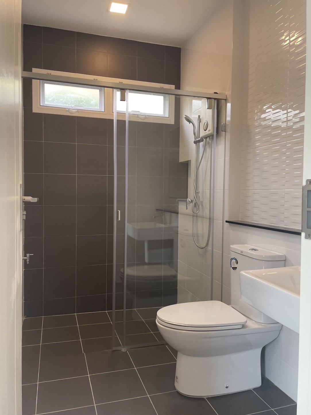 4 Bedroom House For Sale in San Phisuea, Mueang Chiang Mai, Chiang Mai - Image 18