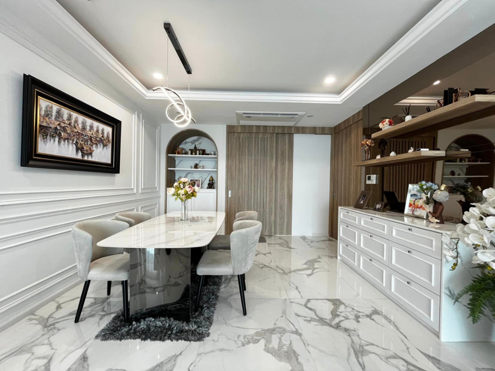 The Parco condominium - Image 3