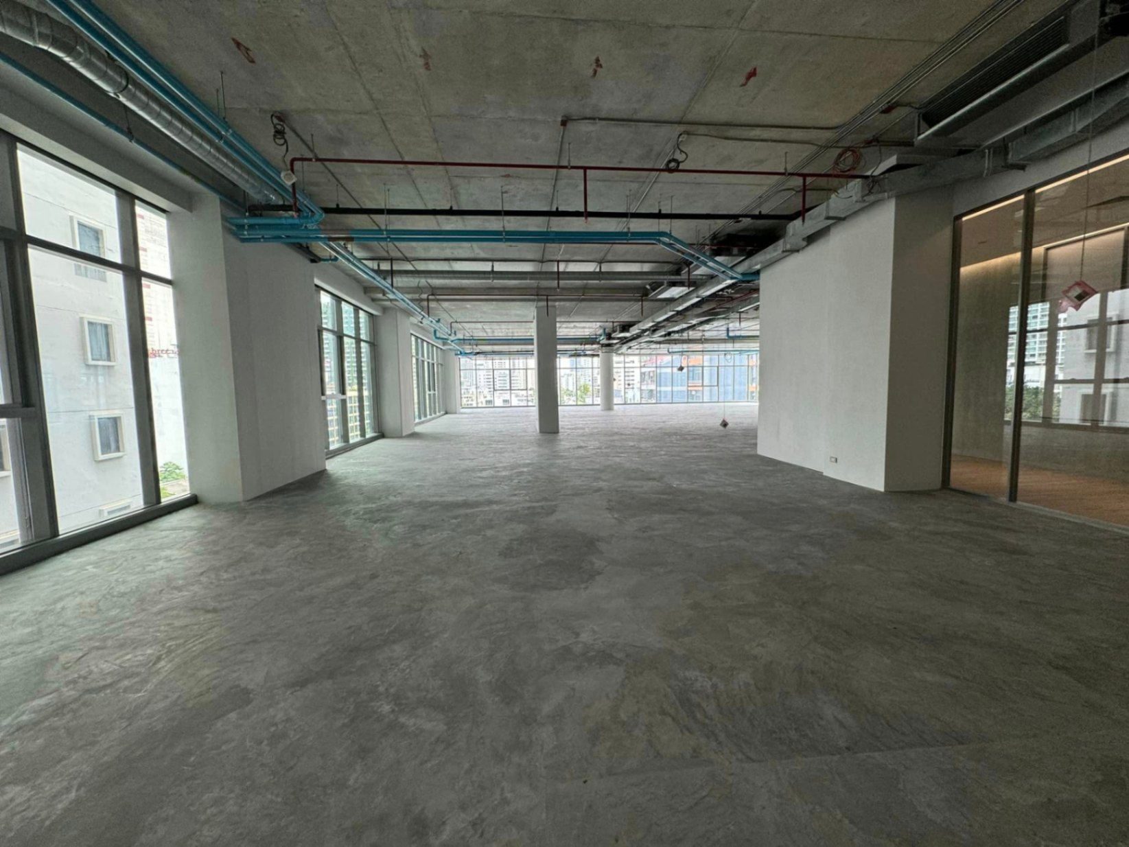  零售空间  在  - Image 9