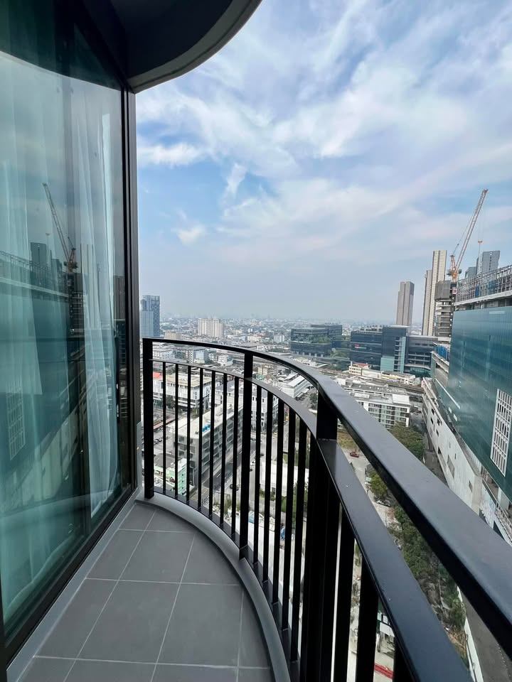 2 Bedroom Condo For Rent in Bang Chak, Phra Khanong, Bangkok - Image 9