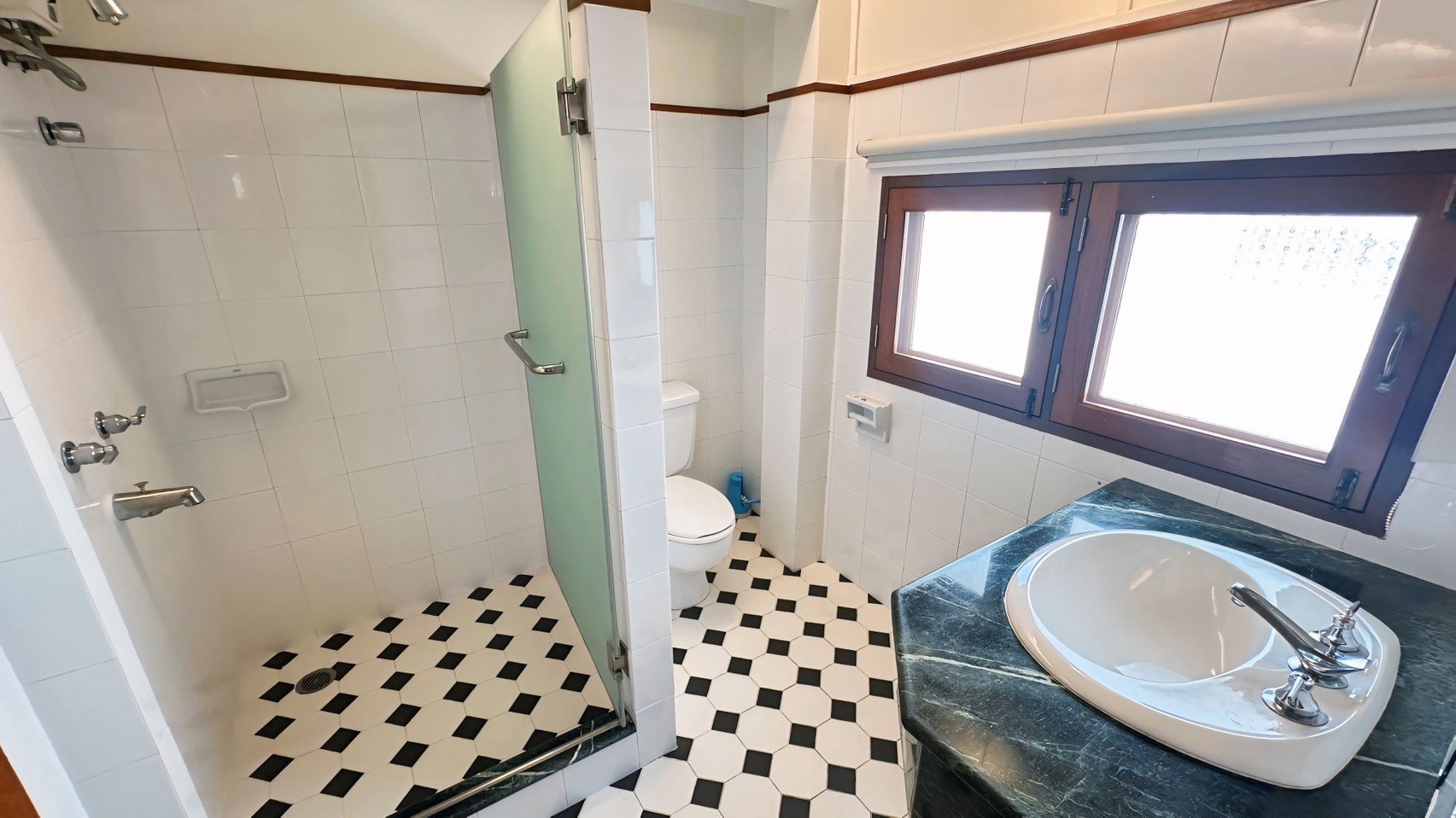 3 ห้องนอน บ้านเดี่ยว  ใน พระโขนง, คลองเตย, กรุงเทพมหานคร - Image 5