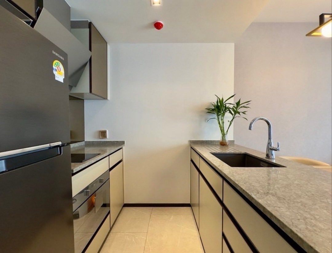 1 Bedroom Condo For Rent in Khlong Tan Nuea, Vadhana, Bangkok - Image 11