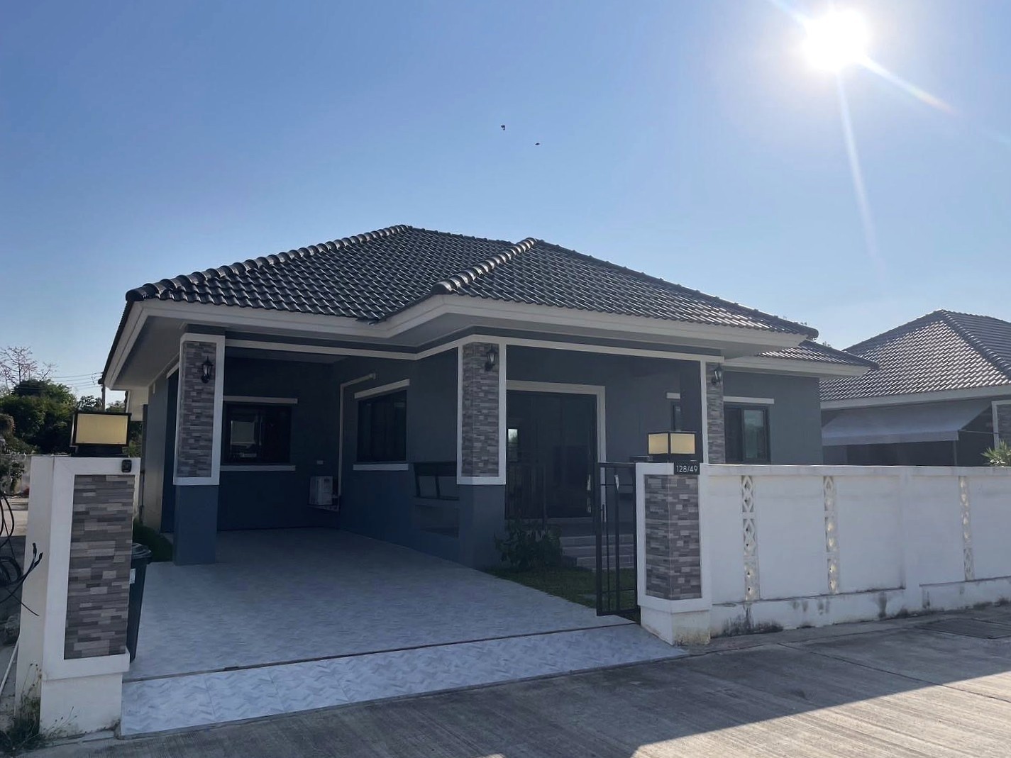 Thanaporn Park Home 5 (San Pa Pao) - Image 1