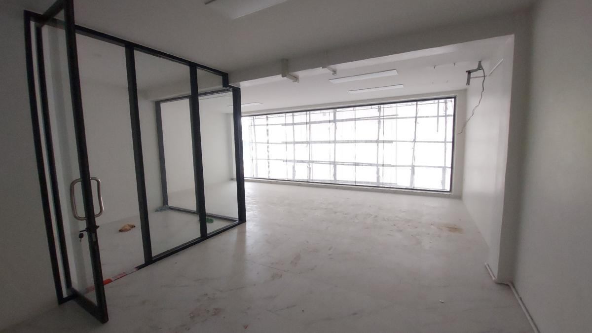  Retail Space  in Din Daeng, Din Daeng, Bangkok - Image 3