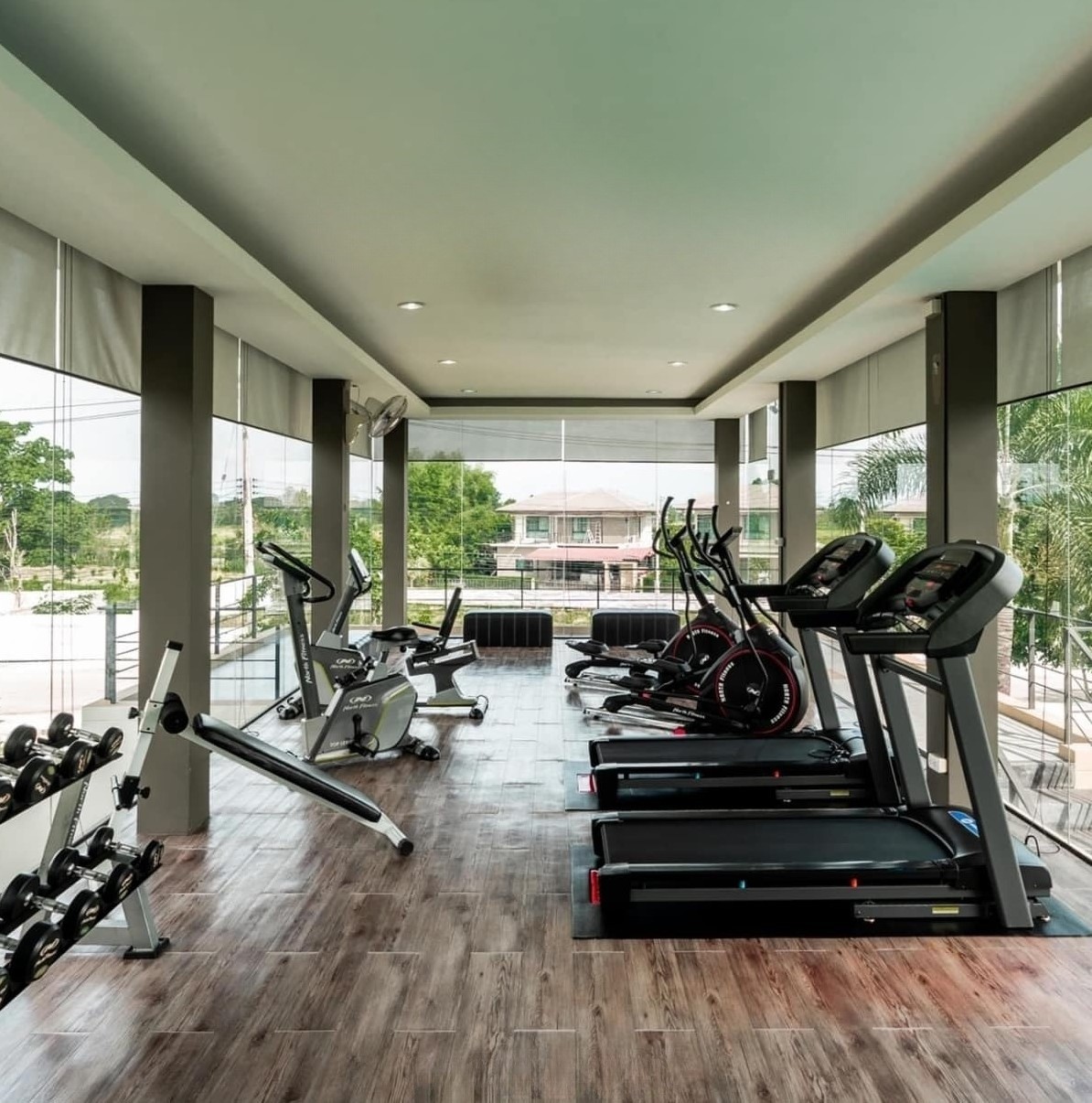 Ploenchit Collina - Image 18