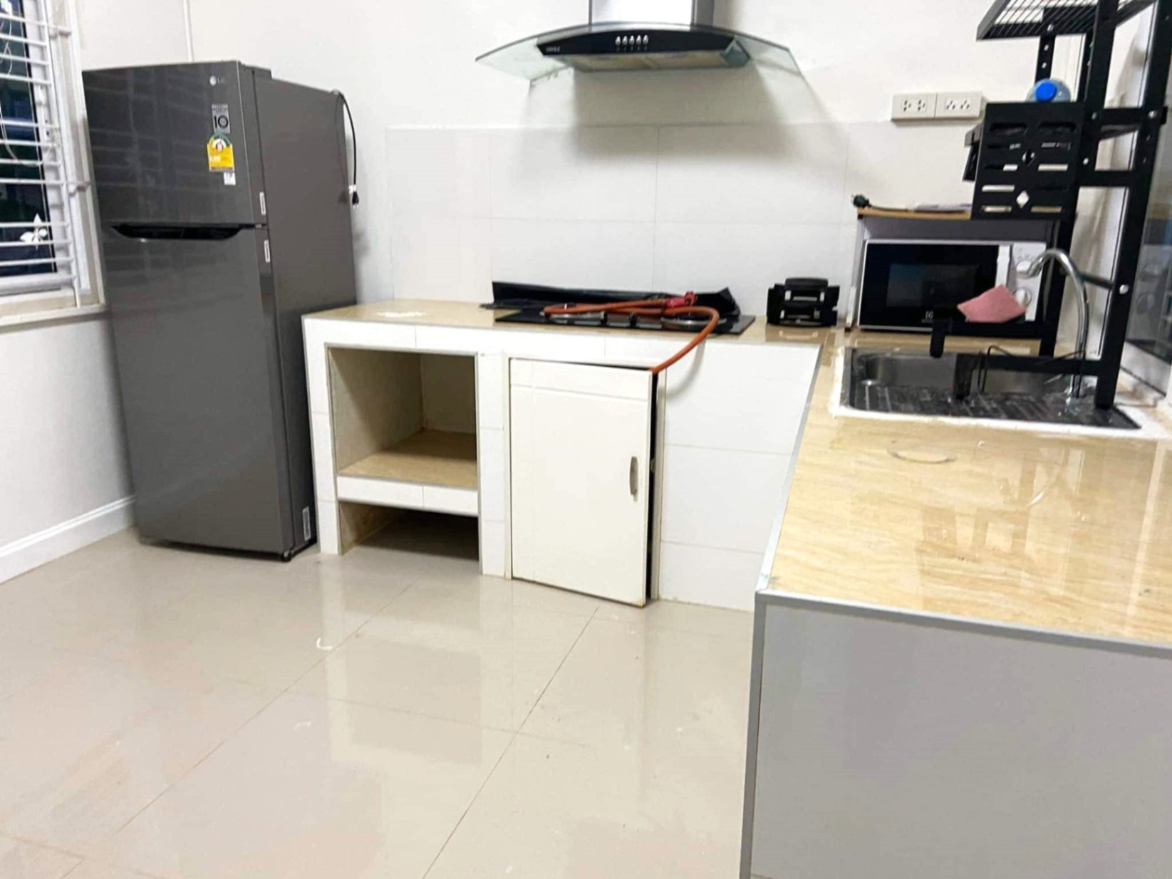 3 卧室 独立房屋 出租 在  - Image 3