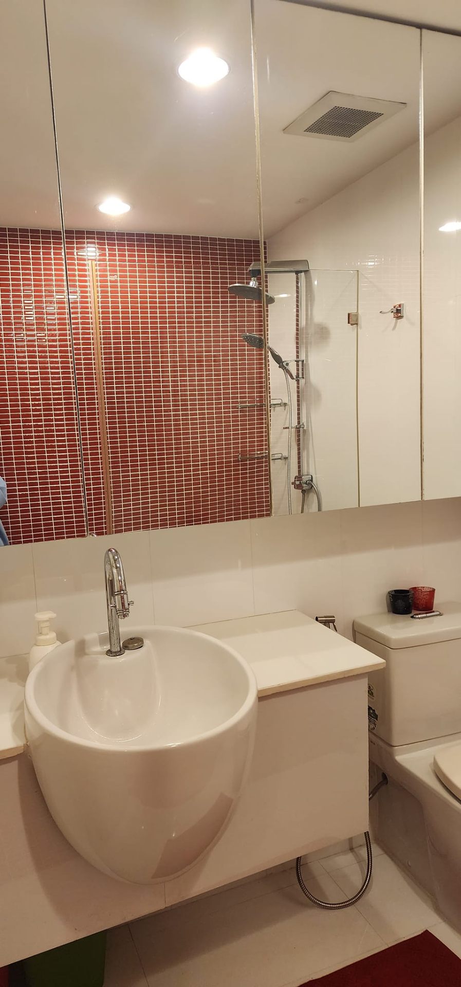 1 Bedroom Condo For Sale in Sam Sen Nok, Huai Khwang, Bangkok - Image 7