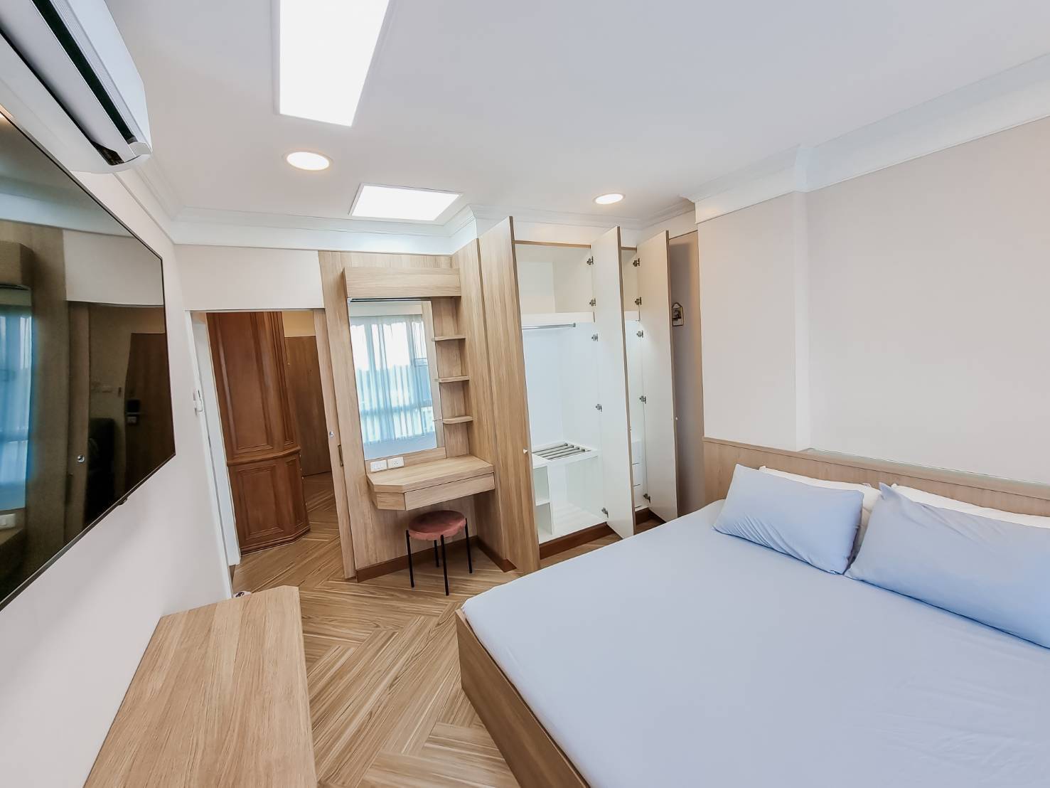 SD Condo Suan Dok - Image 4