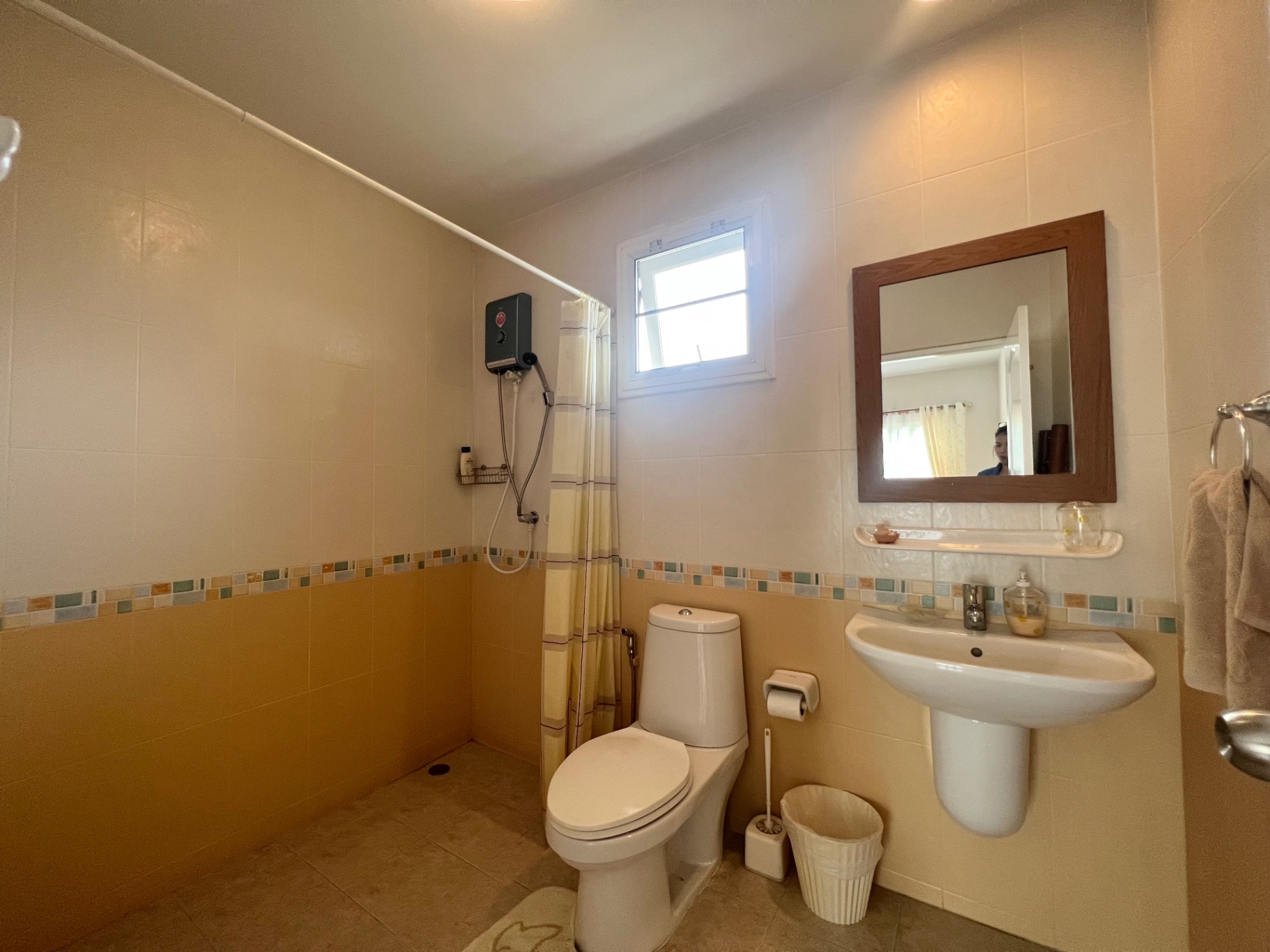 Home in Park - Image 20