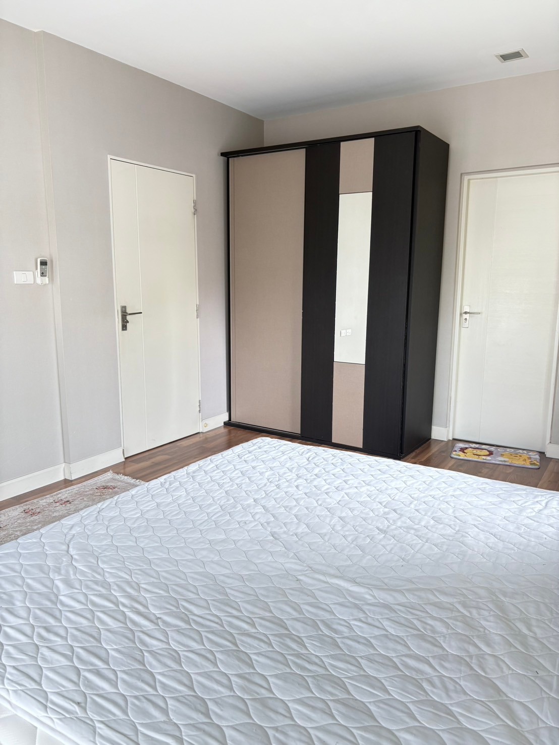 3 卧室 独立房屋 出租 在  - Image 22