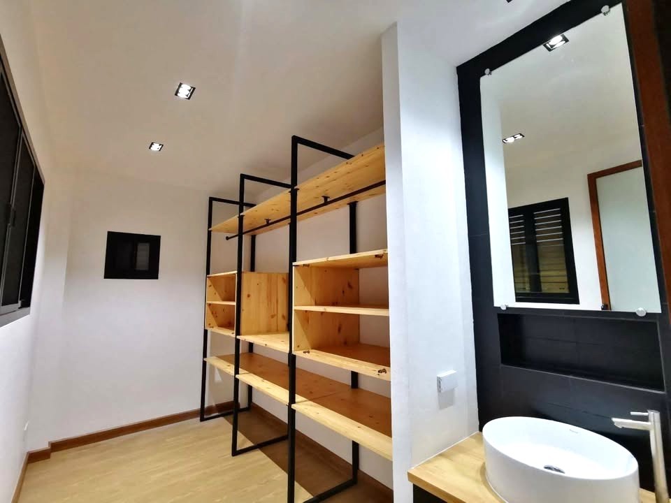 3 Bedroom House For Rent in Pa Daet, Mueang Chiang Mai, Chiang Mai - Image 7