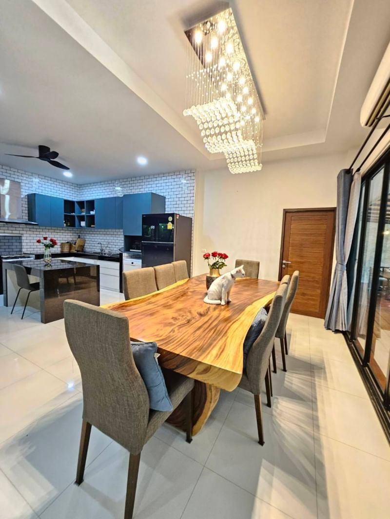 4 卧室 独立房屋  在  - Image 9