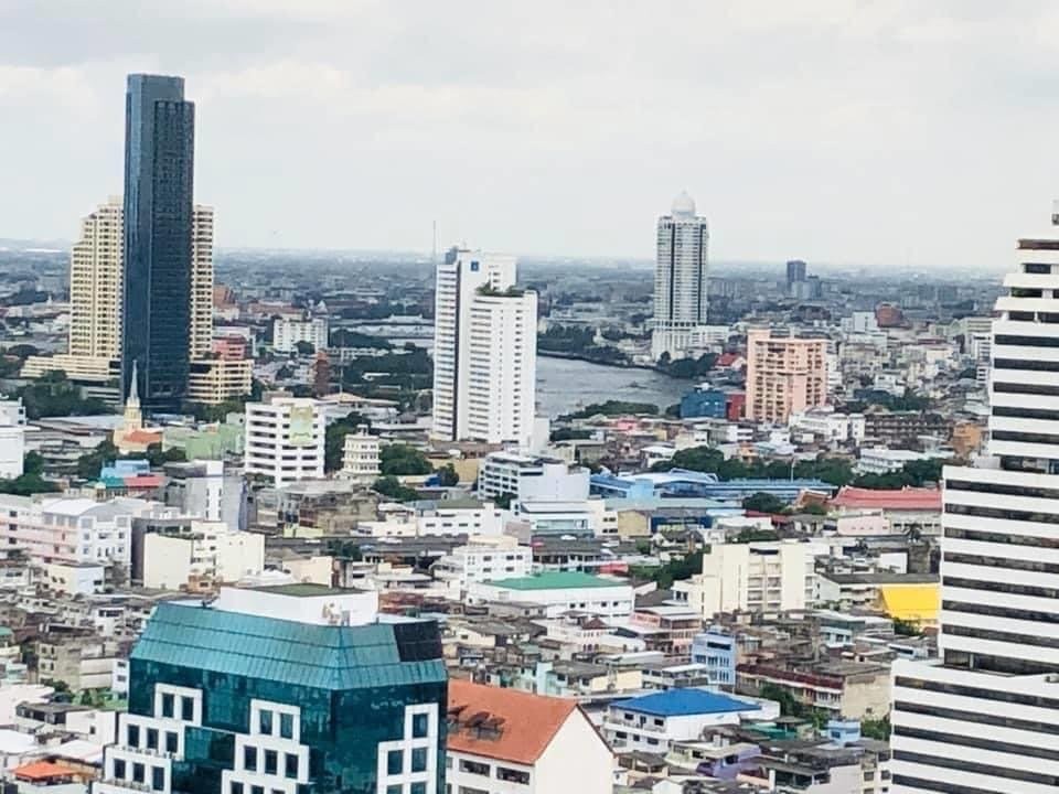 Ashton Silom - Image 11