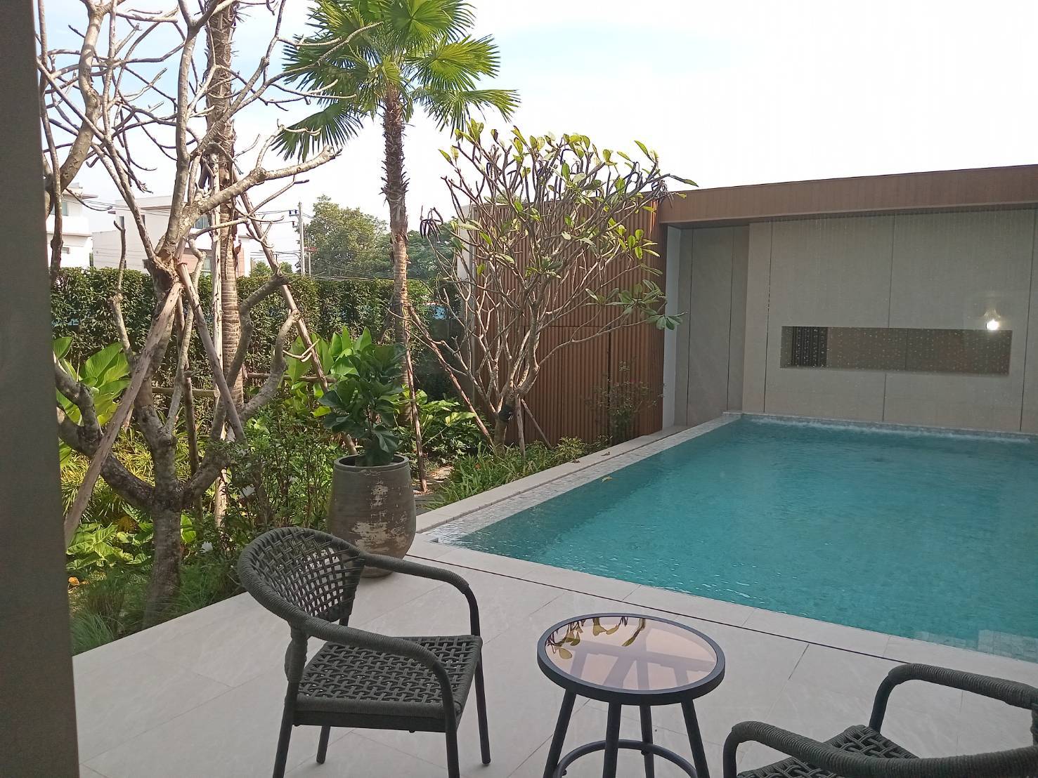Rochalia Resort Villas - Image 2