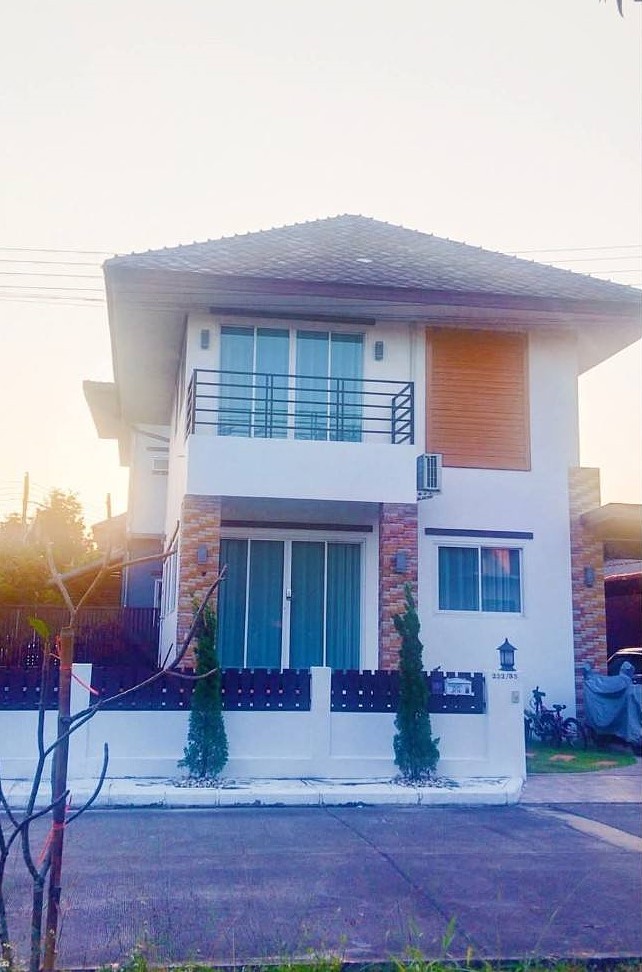 3 Bedroom House For Rent in Pa Bong, Saraphi, Chiang Mai - Image 1