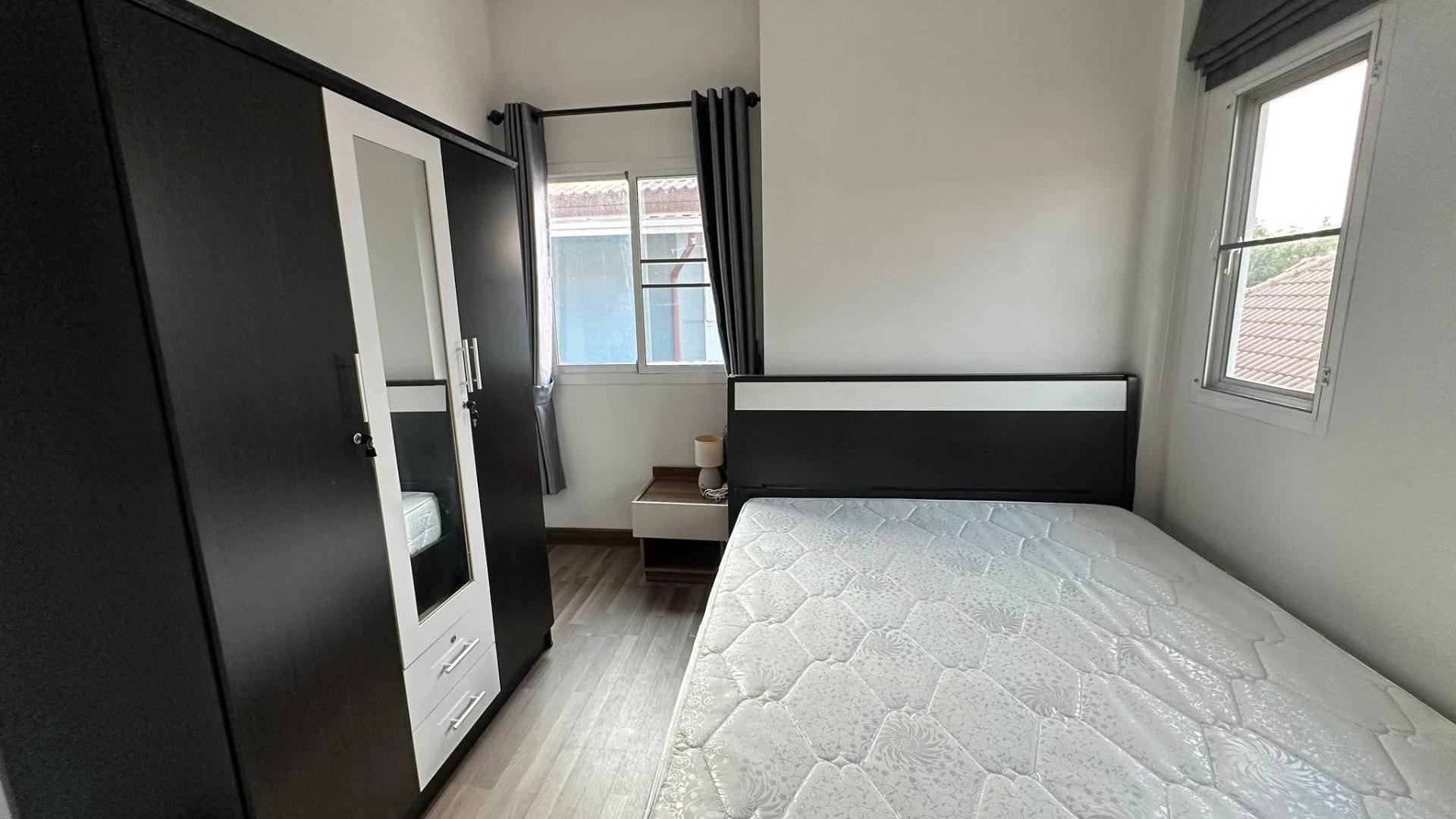 3 Bedroom House For Sale in Ton Pao, San Kamphaeng, Chiang Mai - Image 9