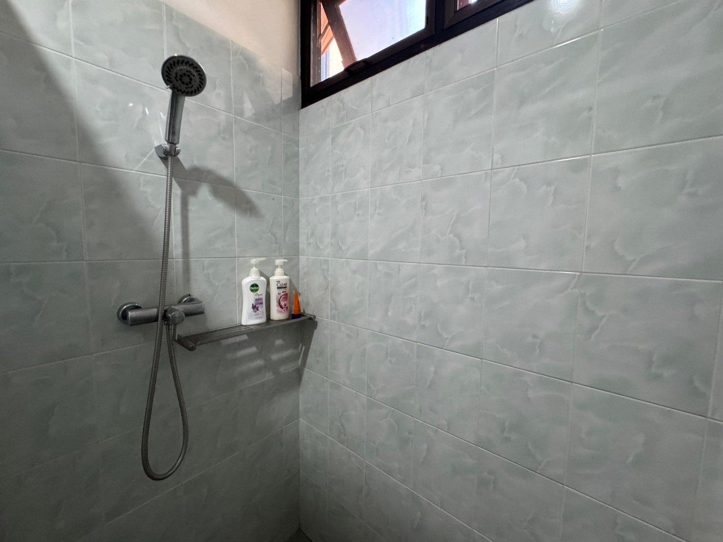 6 Bedroom House For Sale in Nam Phrae, Hang Dong, Chiang Mai - Image 14
