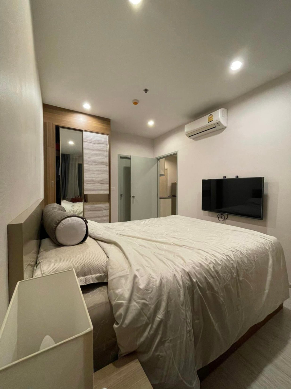 Ideo Mobi Sukhumvit Eastgate - Image 3