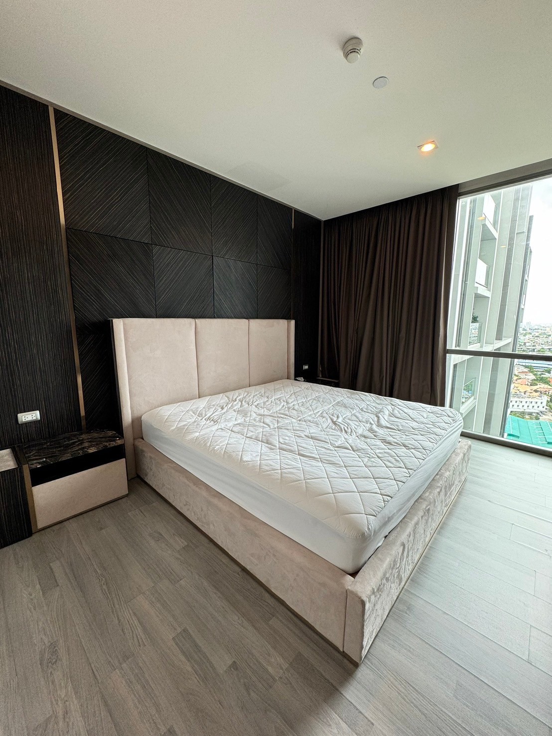 The Room Sukhumvit 69 - Image 17