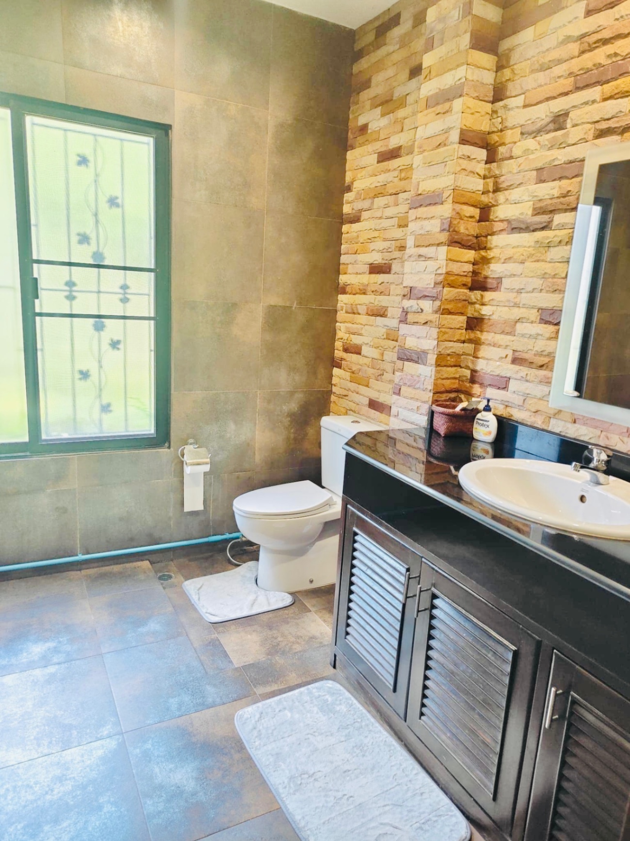 3 Bedroom House For Sale in Nam Phrae, Hang Dong, Chiang Mai - Image 8