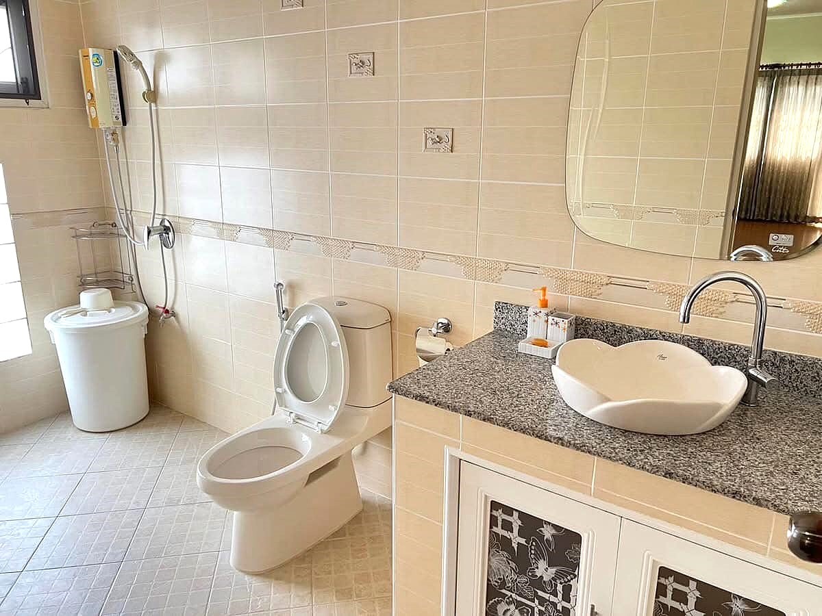 6 ห้องนอน บ้านเดี่ยว สำหรับขาย ใน สุเทพ, เมืองเชียงใหม่, เชียงใหม่ - Image 10