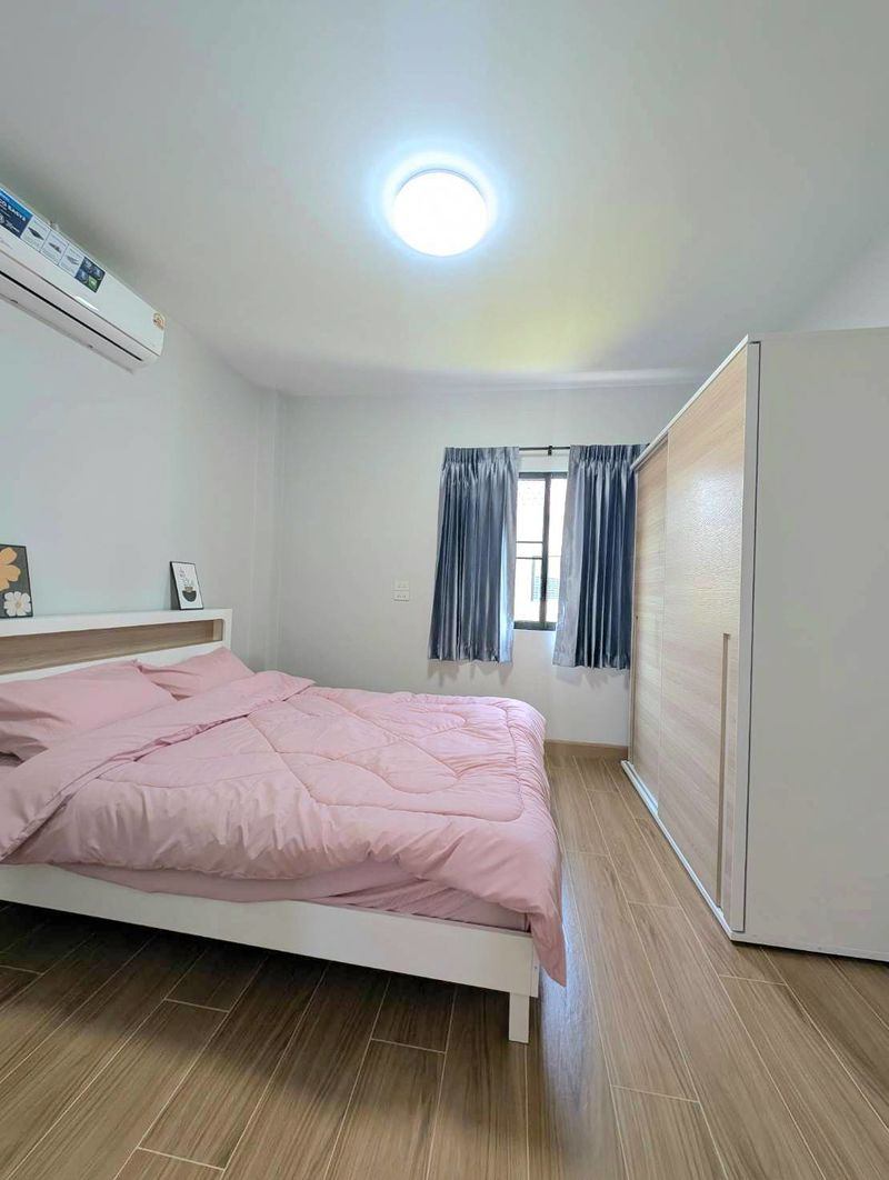 5 Bedroom House For Sale in San Phak Wan, Hang Dong, Chiang Mai - Image 10