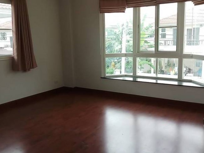 3 Bedroom House For Sale in Nong Khwai, Hang Dong, Chiang Mai - Image 1