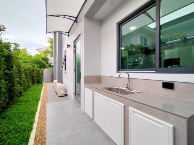 3 Bedroom House For Sale in Suthep, Mueang Chiang Mai, Chiang Mai - Image 17
