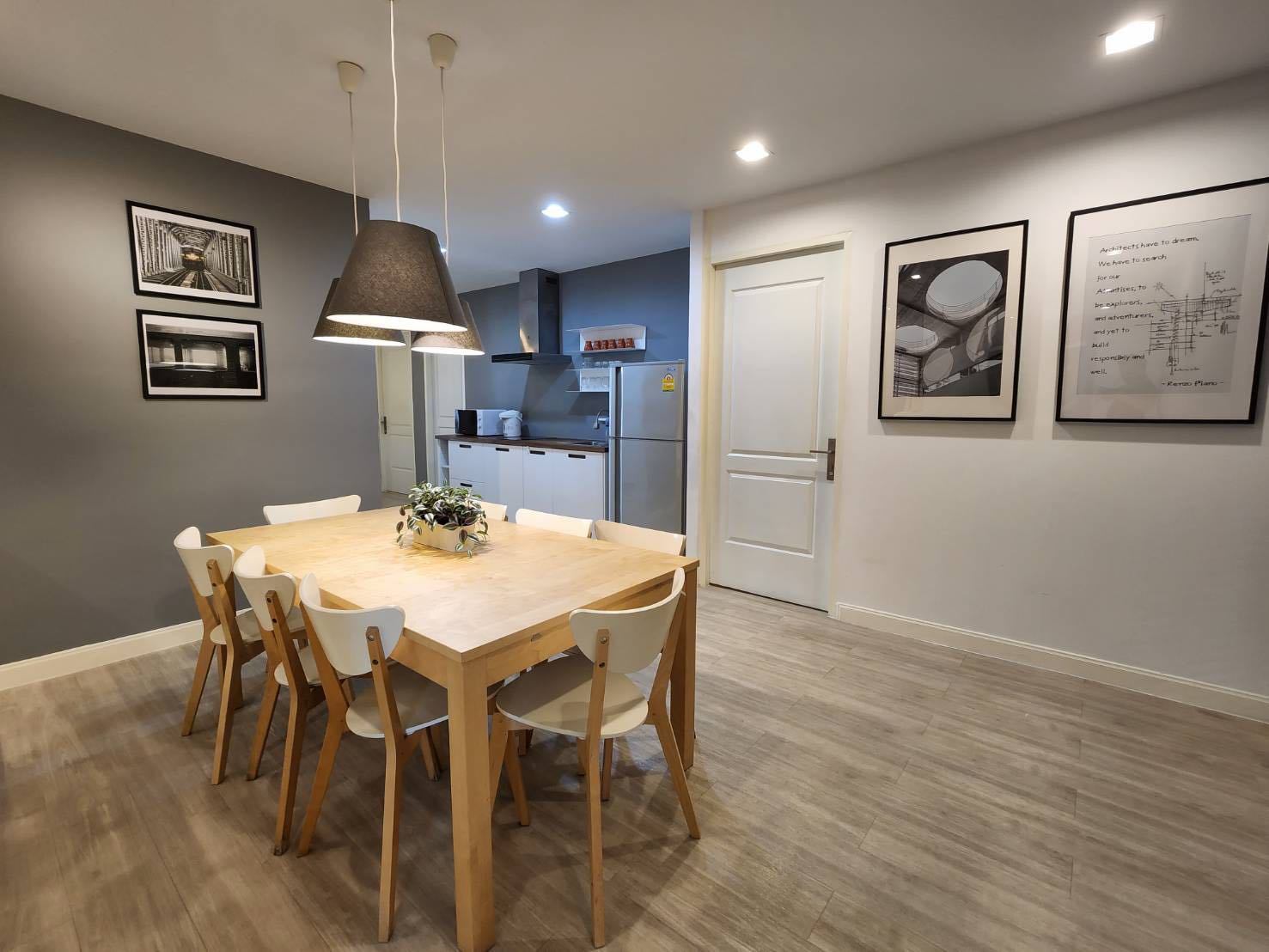 Premier Condominium - Image 18
